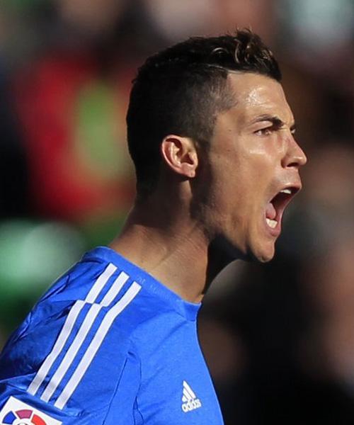 虽然国足也 虽然国足也