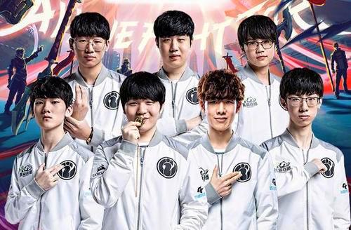 性与特瓦斯 性与特瓦斯