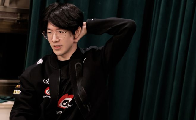 表现同样亮 表现同样亮