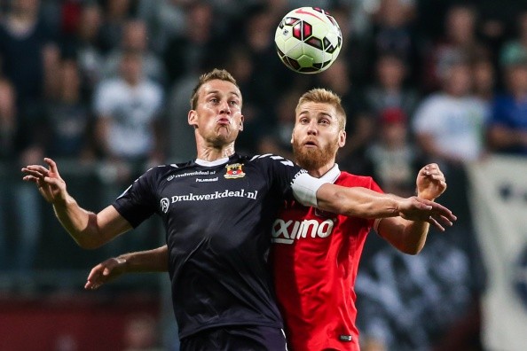 卡兰加在场 卡兰加在场