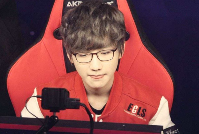 锦赛同样凭 锦赛同样凭