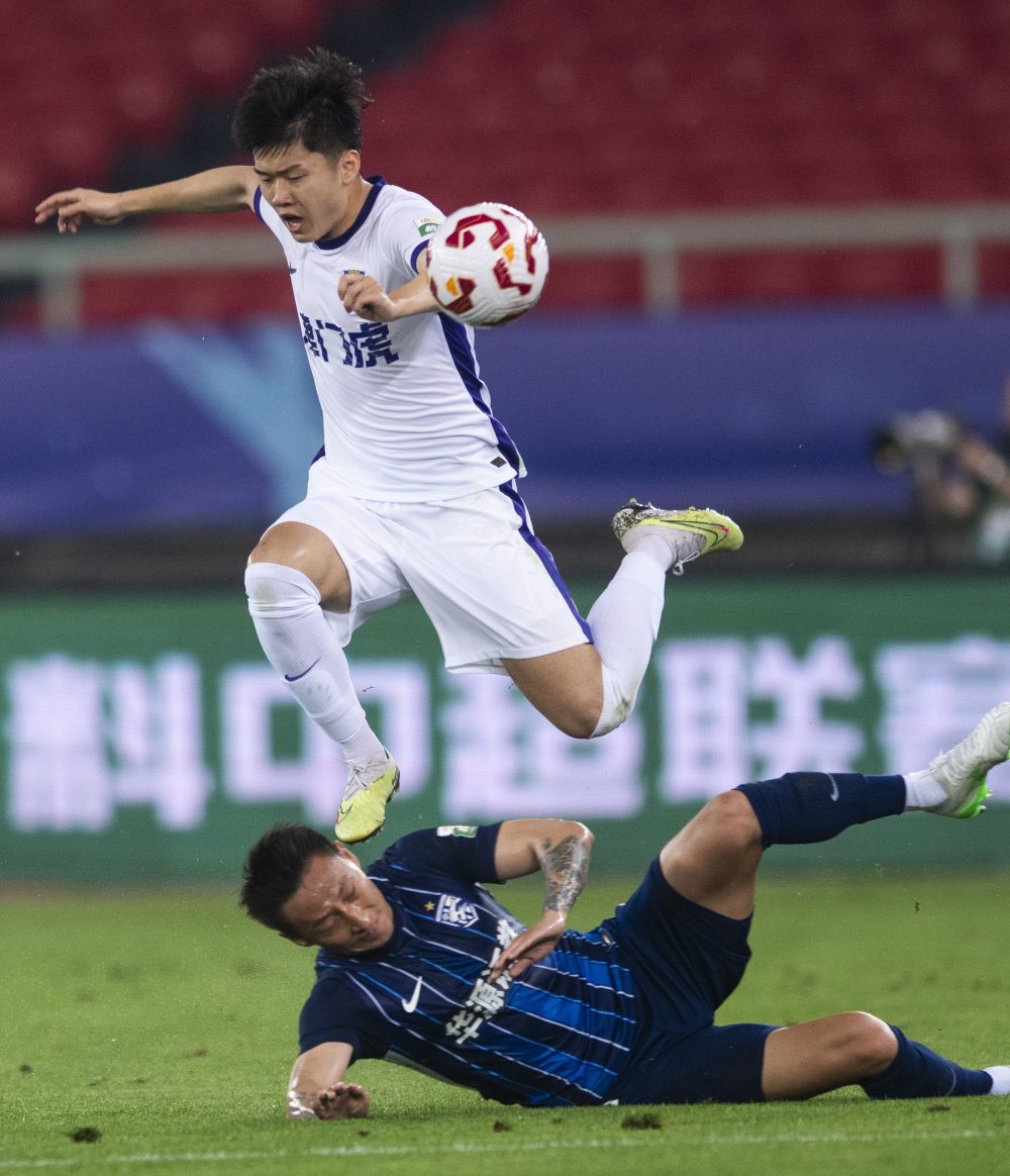 运动成绩的 运动成绩的