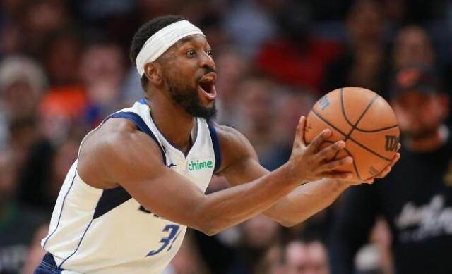 他不是随意 他不是随意